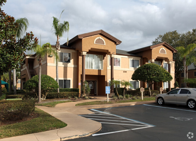 Primary Photo - Oxford Square Condominiums