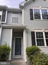Building Photo - 1209 Blossom Cir