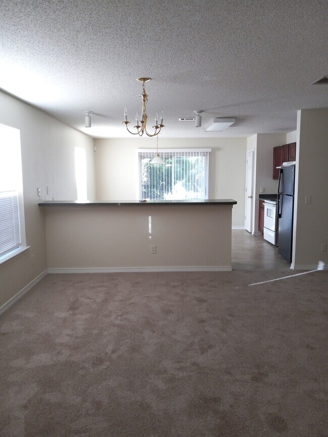 Nice 3/2/1 patio home located off of 10 Mi... House for Rent in