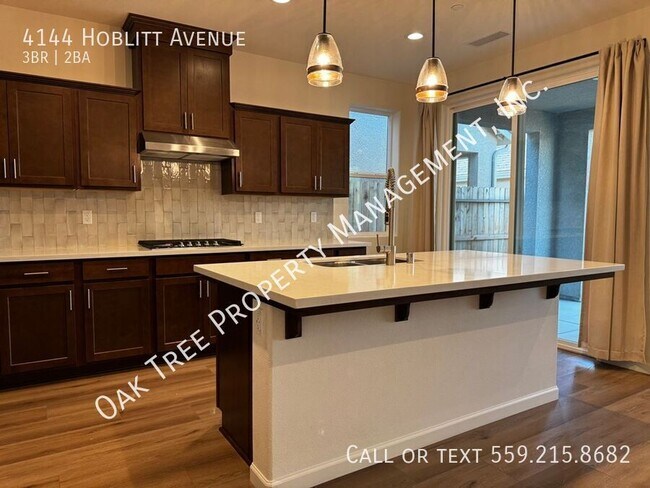 Building Photo - 4144 Hoblitt Ave