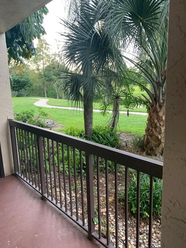 4561-21 2bed/1 bath - 4561-21 2bed/1 bath Apartment