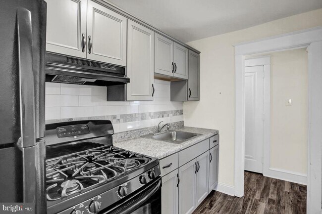 Foto del edificio - 117 24TH St