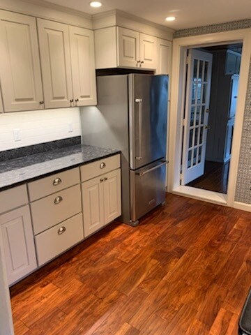 Kitchen - 53 Bromfield St