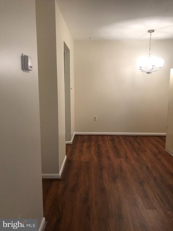 Foto del edificio - 10724 West Dr