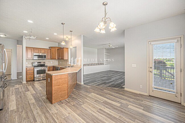 Building Photo - Millard Ranch