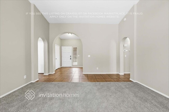 Building Photo - 5430 N 79th Dr