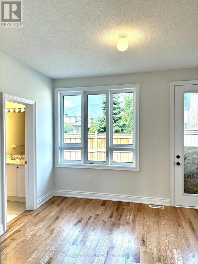 Building Photo - 259 Tennant Cir