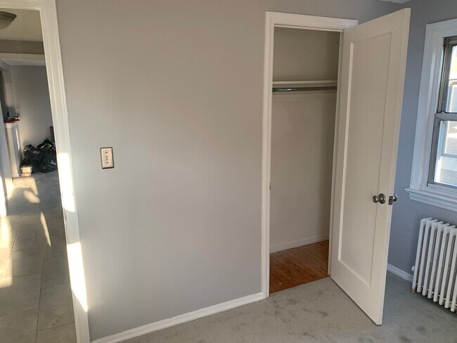 Bedroom - 132 Leonard Pl