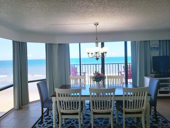 Foto del edificio - 4110 Island Dr