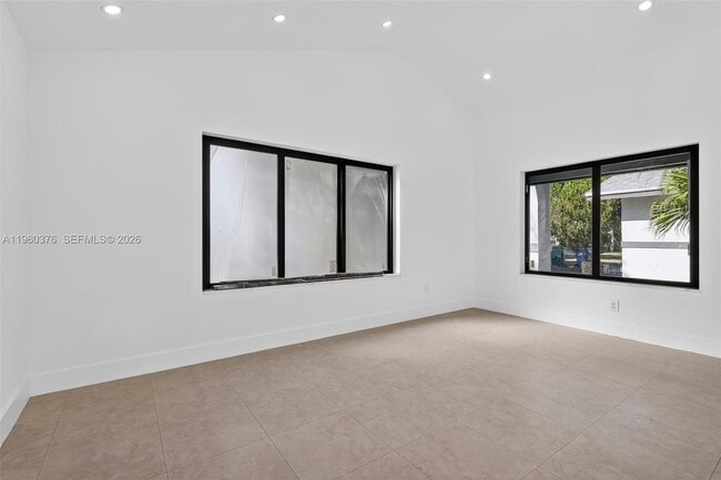 Foto del edificio - 20615 NE 9th Ct