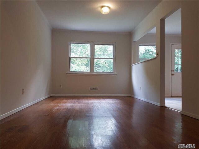 Foto del edificio - 120 Radcliffe Rd