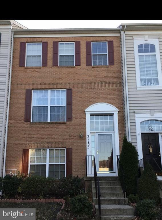 Building Photo - 21135 Camomile Ct