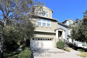 Building Photo - 18 Rowe Ranch Dr