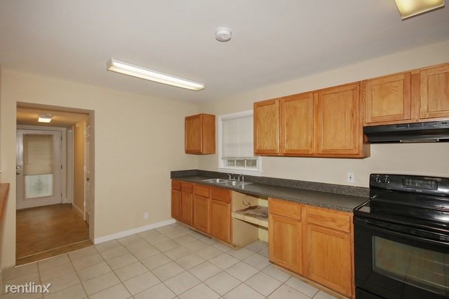 Building Photo - 4 br, 2 bath House - 2343 RIVER Road