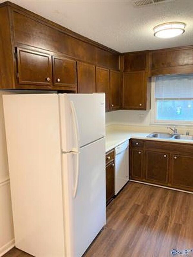 Building Photo - 1503 Halston Cir NW