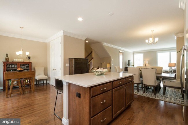 Foto del edificio - 16040 Madison Ridge Place