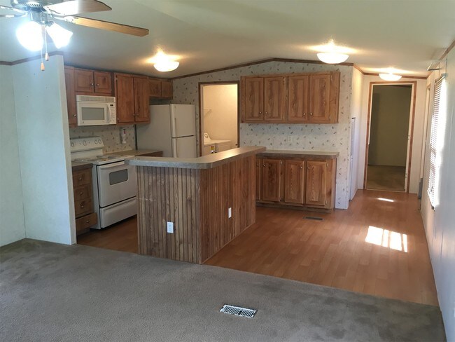 Foto del edificio - 42284 S County Road 200