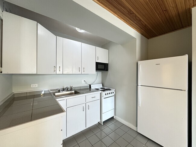 Foto del edificio - 419 W Wellington Ave