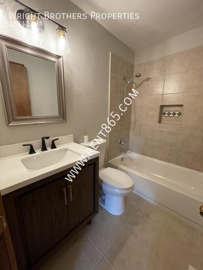 Building Photo - 439 Taliwa Dr
