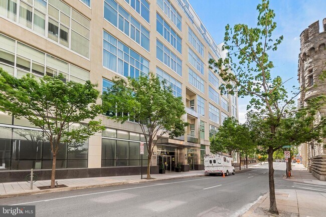 Foto del edificio - 23 S 23rd St