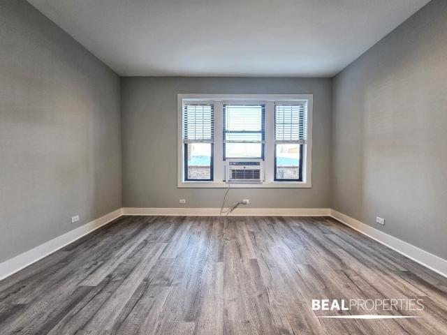 Building Photo - 0 bedroom in GLENCOE IL 60022