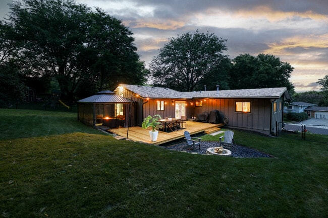 Foto del edificio - 3951 Willow Ct SW