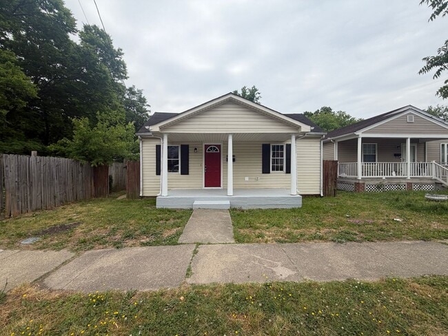 Photo - 2208 Keswick Ave House