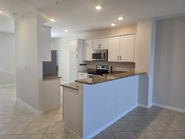 Building Photo - 15126 Palmer Lake Cir