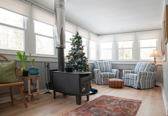 Foto del edificio - 1343 NY-212