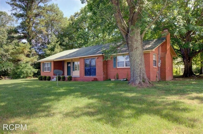 Building Photo - 3 br, 2 bath House - 28395 Mitchell Loop Rd