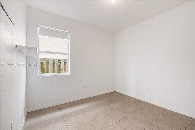 Foto del edificio - 11863 SW 253 ST