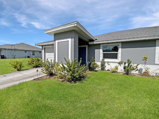 Photo - Move-In Special! Half Month FREE – APPLY b... Apartment