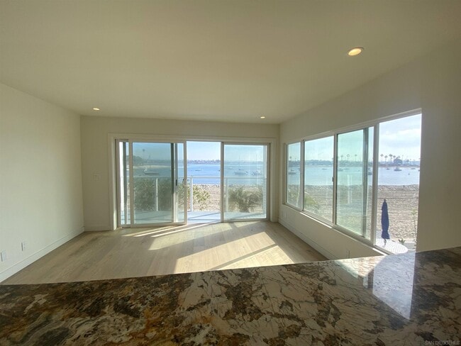 Building Photo - 3630 Bayside Walk