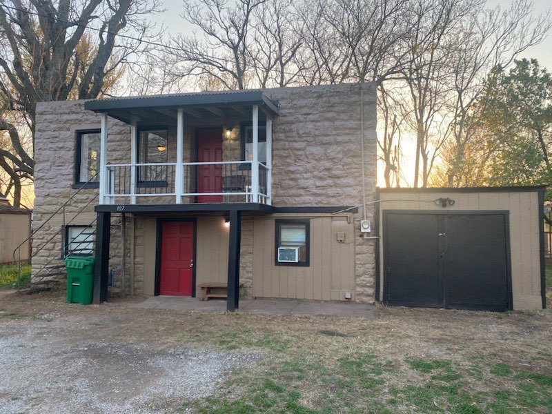 107 N 3rd St Unit 1, Perry, OK 73077 Room for Rent in Perry, OK