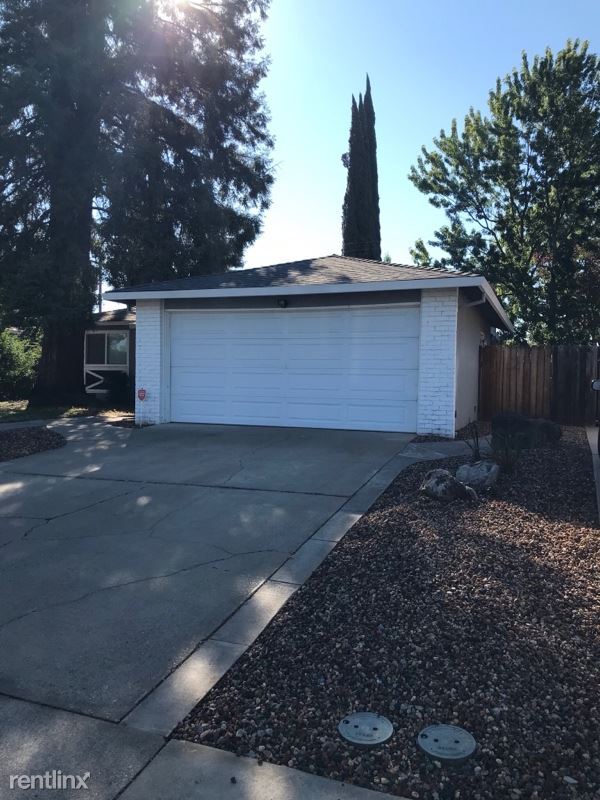 Building Photo - 3 br, 2 bath House - 10612 Biscay Way