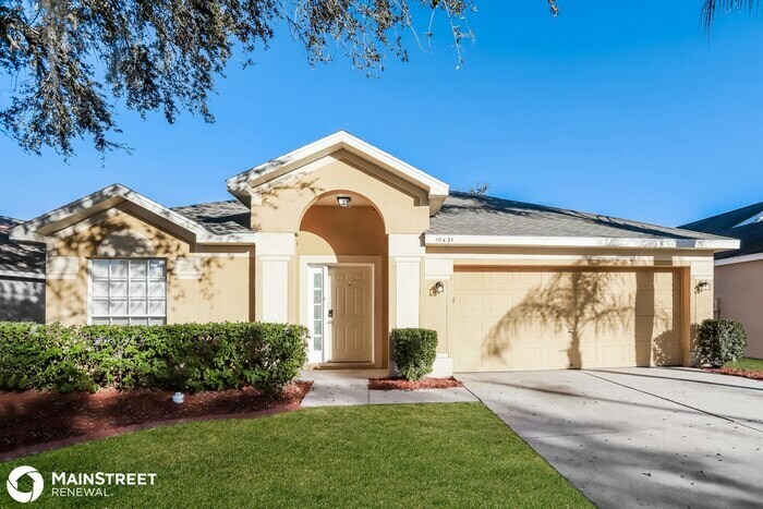 Primary Photo - 10431 Hallmark Blvd, Riverview, FL 33578