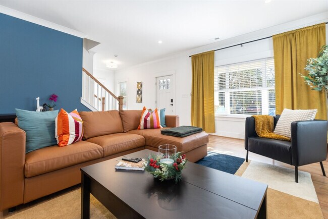 Foto del edificio - 2801 Bancroft St