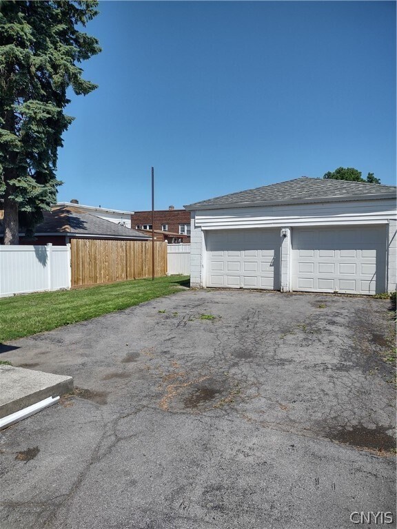 Foto del edificio - 115 Berkshire Ave