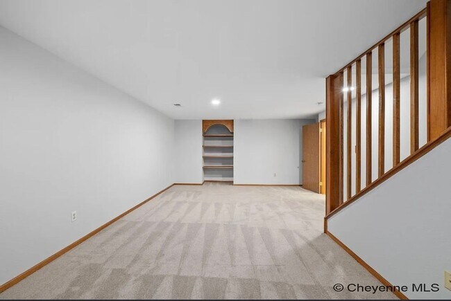 Foto del edificio - 3 BEDROOM, 2 BATHROOM TOWNHOME WITH 1 CAR ...