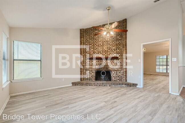 Foto del edificio - 3 br, 2 bath House - 9009 Davis Street