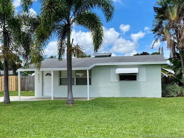 Foto principal - 2387 SE Harrison St