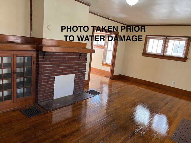 Foto del edificio - 724 W Fairview Ave