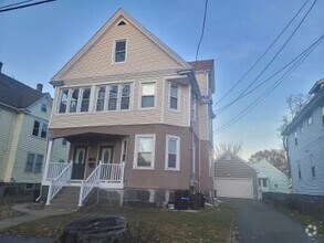Building Photo - 170 Safford St