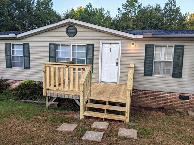 Foto del edificio - 3 Bedroom Mobile Home in Pelzer SC
