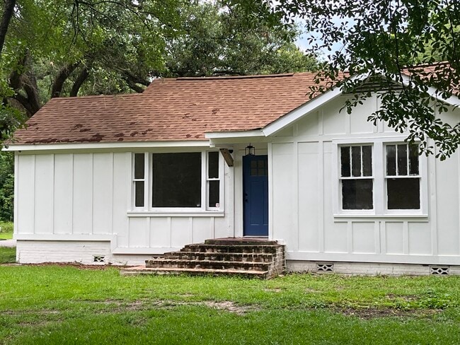 Building Photo - 5480 N Afton Pky