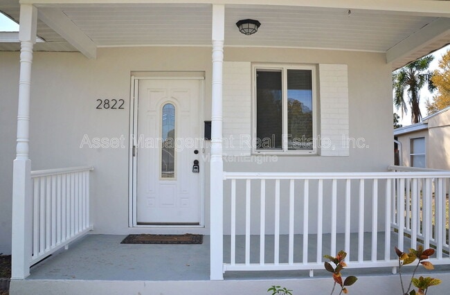 Building Photo - 2822 37th Ave N