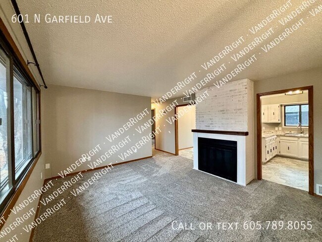 Foto del edificio - 601 N Garfield Ave