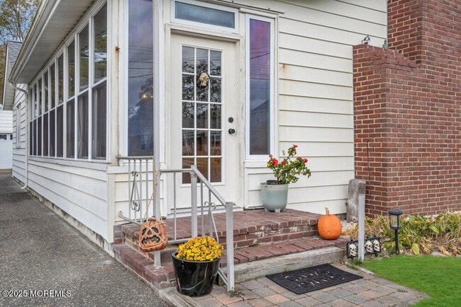 Foto del edificio - 228 Fischer Blvd