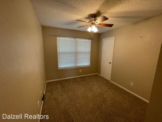Foto del edificio - 3 br, 2 bath House - 1525 Seamans Way