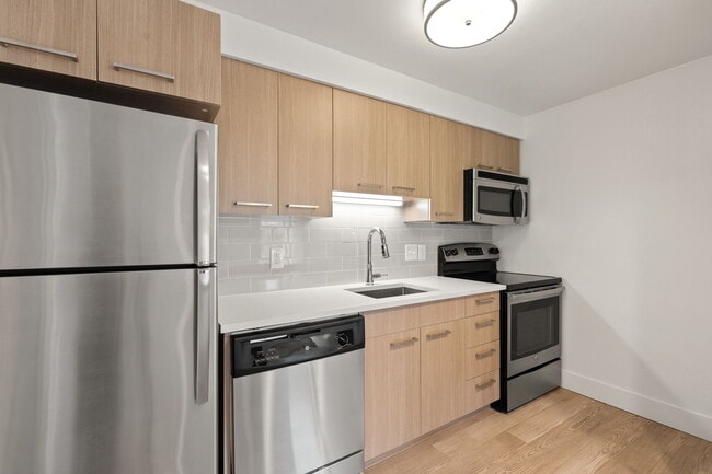 Foto del edificio - AVIA Lofts on Parkway